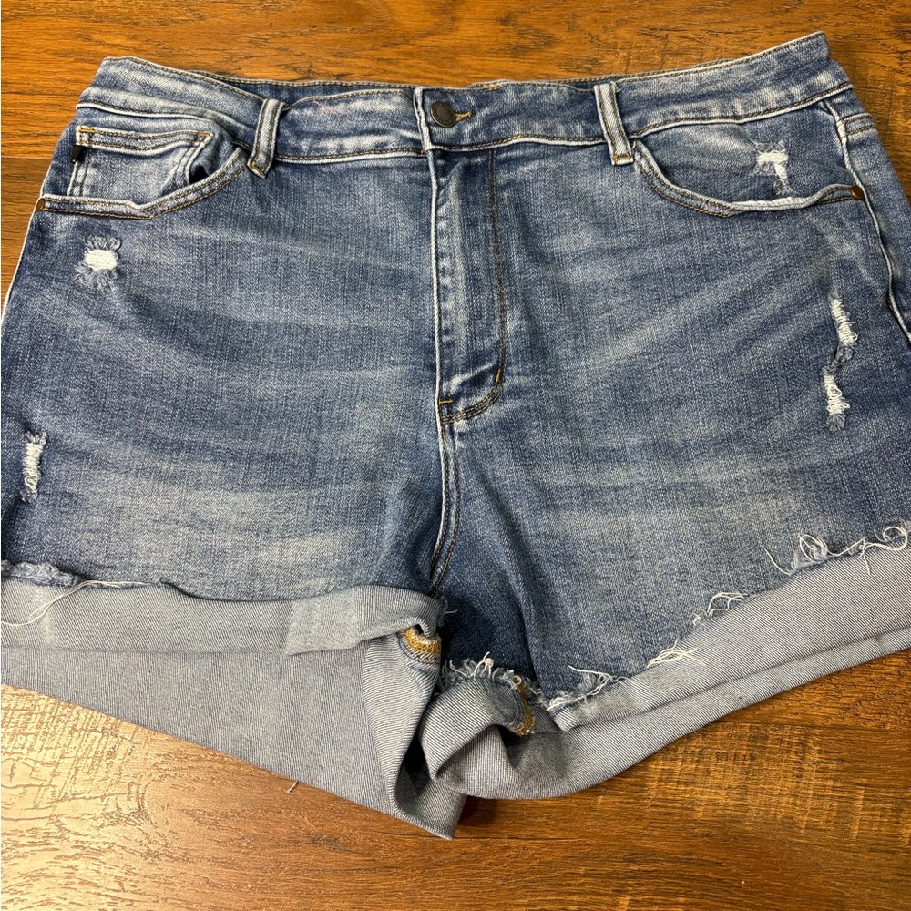 Judy Blue Distressed Denim Jean Shorts 3xl